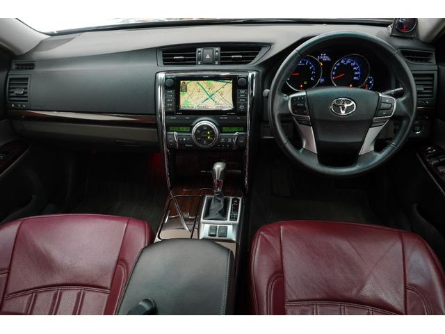 マークＸ ２５０Ｇ　リラックスセレクション　社外エアサス／エイムゲイン２０インチ／前期スモークヘッドライト・テールランプ／社外ストレートマフラー／トランクスポイラー／社外エアロ／Ｂｌｕｅｔｏｏｔｈ／バックカメラ／パワーシート／フルカスタム／（4枚目）