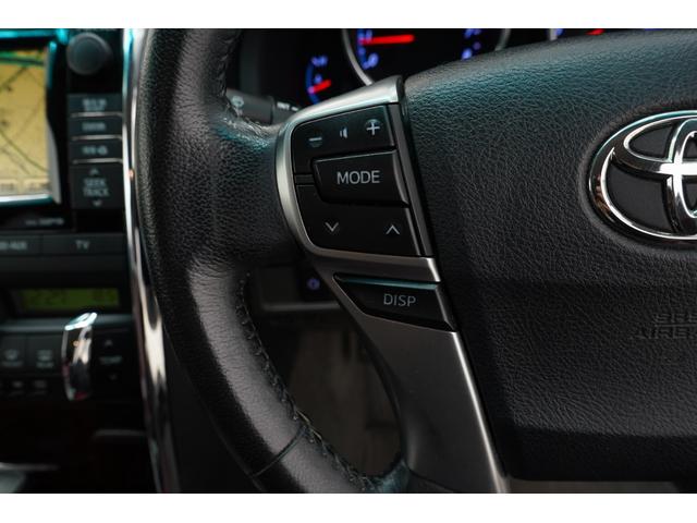 マークＸ ２５０Ｇ　リラックスセレクション　社外エアサス／エイムゲイン２０インチ／前期スモークヘッドライト・テールランプ／社外ストレートマフラー／トランクスポイラー／社外エアロ／Ｂｌｕｅｔｏｏｔｈ／バックカメラ／パワーシート／フルカスタム／（25枚目）