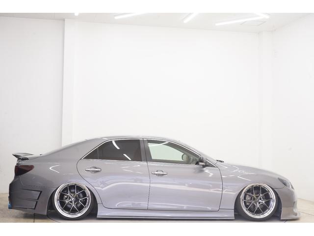 マークＸ ２５０Ｇ　リラックスセレクション　社外エアサス／エイムゲイン２０インチ／前期スモークヘッドライト・テールランプ／社外ストレートマフラー／トランクスポイラー／社外エアロ／Ｂｌｕｅｔｏｏｔｈ／バックカメラ／パワーシート／フルカスタム／（49枚目）