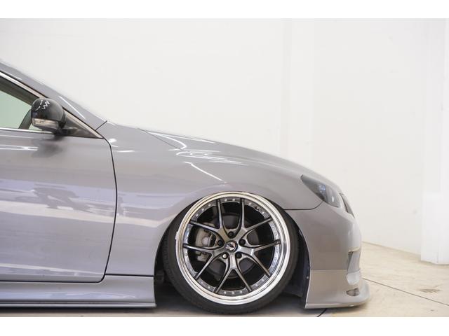 マークＸ ２５０Ｇ　リラックスセレクション　社外エアサス／エイムゲイン２０インチ／前期スモークヘッドライト・テールランプ／社外ストレートマフラー／トランクスポイラー／社外エアロ／Ｂｌｕｅｔｏｏｔｈ／バックカメラ／パワーシート／フルカスタム／（51枚目）