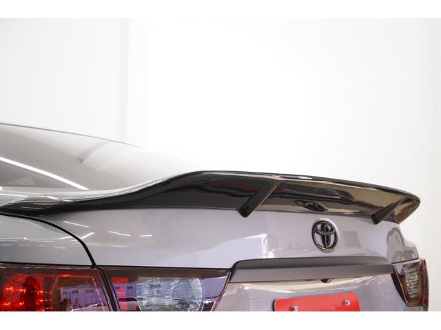 マークＸ ２５０Ｇ　リラックスセレクション　社外エアサス／エイムゲイン２０インチ／前期スモークヘッドライト・テールランプ／社外ストレートマフラー／トランクスポイラー／社外エアロ／Ｂｌｕｅｔｏｏｔｈ／バックカメラ／パワーシート／フルカスタム／（61枚目）