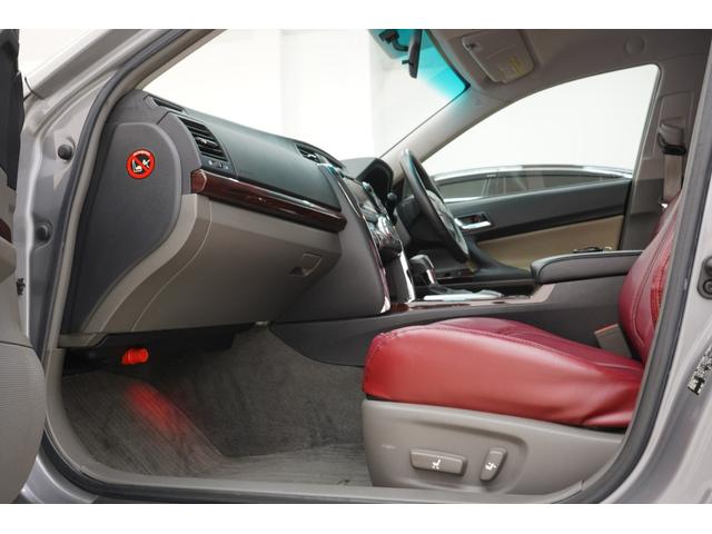 マークＸ ２５０Ｇ　リラックスセレクション　社外エアサス／エイムゲイン２０インチ／前期スモークヘッドライト・テールランプ／社外ストレートマフラー／トランクスポイラー／社外エアロ／Ｂｌｕｅｔｏｏｔｈ／バックカメラ／パワーシート／フルカスタム／（70枚目）