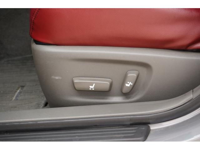 マークＸ ２５０Ｇ　リラックスセレクション　社外エアサス／エイムゲイン２０インチ／前期スモークヘッドライト・テールランプ／社外ストレートマフラー／トランクスポイラー／社外エアロ／Ｂｌｕｅｔｏｏｔｈ／バックカメラ／パワーシート／フルカスタム／（72枚目）