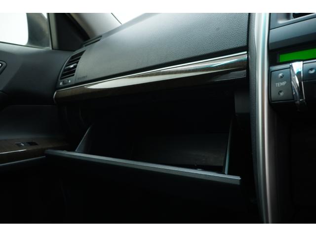 マークＸ ２５０Ｇ　中期型／前後Ｇ’ｓバンパー／中期ヘッドライト／コウゴクテールランプ／新品ＴＥＩＮ車高調／ＢＲＡＳＨナット／社外ＦＴＸ１９インチ／Ｂｌｕｅｔｏｏｔｈ／バックカメラ／プッシュスタート／ＥＴＣ／フルカスタム（43枚目）