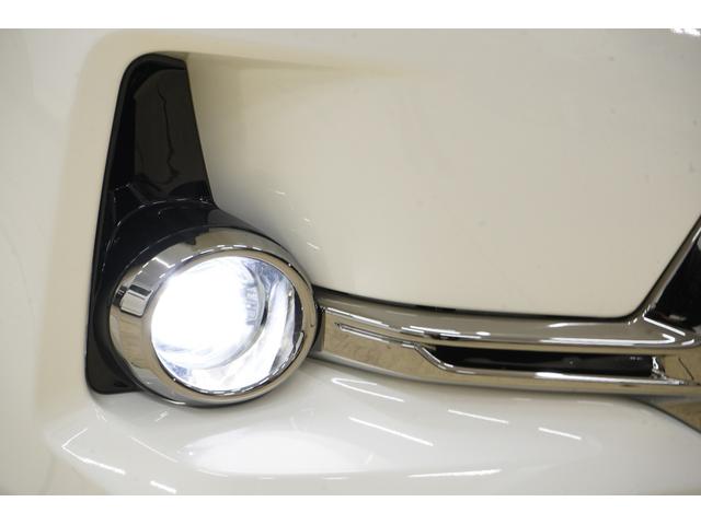 マークＸ ２５０Ｇ　中期型／前後Ｇ’ｓバンパー／中期ヘッドライト／コウゴクテールランプ／新品ＴＥＩＮ車高調／ＢＲＡＳＨナット／社外ＦＴＸ１９インチ／Ｂｌｕｅｔｏｏｔｈ／バックカメラ／プッシュスタート／ＥＴＣ／フルカスタム（45枚目）