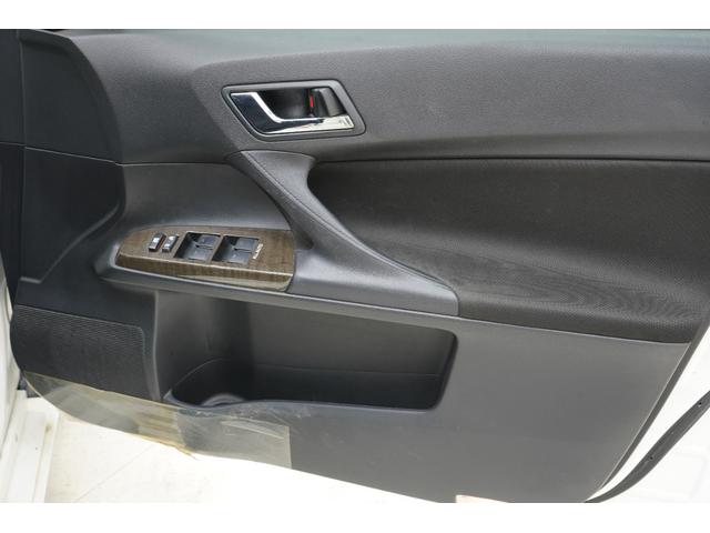 マークＸ ２５０Ｇ　中期型／前後Ｇ’ｓバンパー／中期ヘッドライト／コウゴクテールランプ／新品ＴＥＩＮ車高調／ＢＲＡＳＨナット／社外ＦＴＸ１９インチ／Ｂｌｕｅｔｏｏｔｈ／バックカメラ／プッシュスタート／ＥＴＣ／フルカスタム（64枚目）