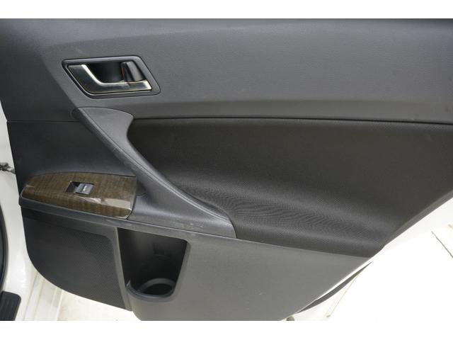 マークＸ ２５０Ｇ　中期型／前後Ｇ’ｓバンパー／中期ヘッドライト／コウゴクテールランプ／新品ＴＥＩＮ車高調／ＢＲＡＳＨナット／社外ＦＴＸ１９インチ／Ｂｌｕｅｔｏｏｔｈ／バックカメラ／プッシュスタート／ＥＴＣ／フルカスタム（72枚目）