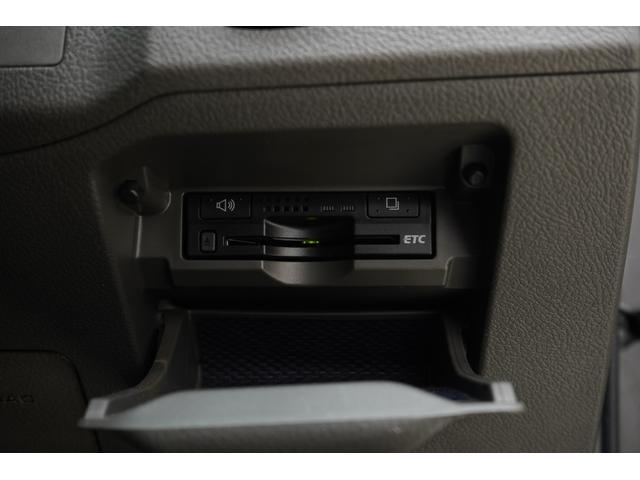 マークＸ ２５０Ｇ　リラックスセレクション　前後Ｇ’ｓバンパー／新品ＷＯＲＫジーストＳＴＸ１９インチ／新品タイヤ／新品ＴＥＩＮ車高調／ＢＲＡＳＨ３眼ヘッドライト／コウゴクテールランプ／２色フォグ／ＢＲＡＳＨナット／ＢＲＡＳＨシートカバー／ＥＴＣ（26枚目）