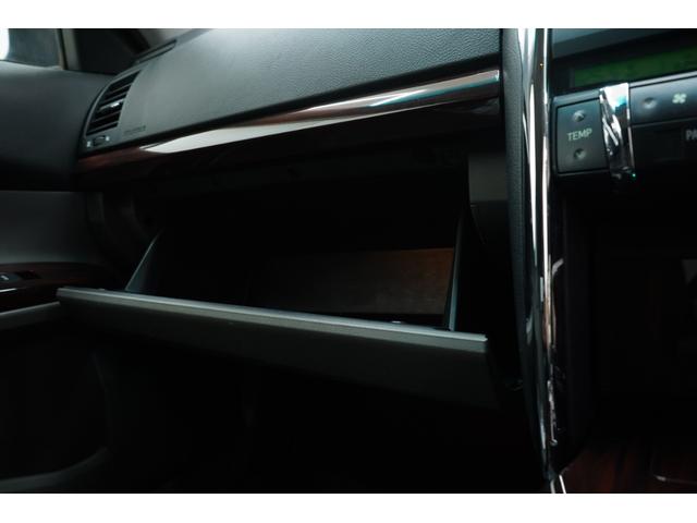 マークＸ ２５０Ｇ　リラックスセレクション　前後Ｇ’ｓバンパー／新品ＷＯＲＫジーストＳＴＸ１９インチ／新品タイヤ／新品ＴＥＩＮ車高調／ＢＲＡＳＨ３眼ヘッドライト／コウゴクテールランプ／２色フォグ／ＢＲＡＳＨナット／ＢＲＡＳＨシートカバー／ＥＴＣ（41枚目）