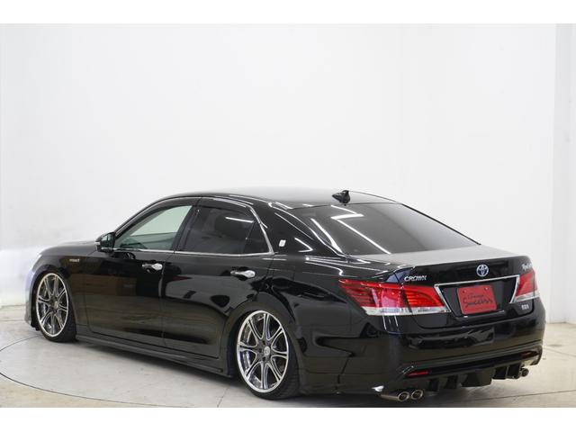 クラウンハイブリッド ロイヤルサルーン　ハイブリッド／社外エアロ／社外車高調／社外レオンハルト２０インチ／純正ヘッドライト・テールランプ／社外リアピースマフラー／パワーシート／シートヒーター／オートクルーズコントロール／バックカメラ／ＥＴＣ（16枚目）