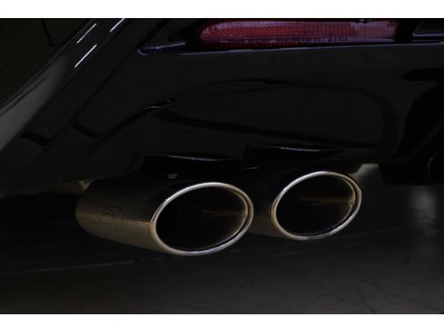 クラウンハイブリッド ロイヤルサルーン　ハイブリッド／社外エアロ／社外車高調／社外レオンハルト２０インチ／純正ヘッドライト・テールランプ／社外リアピースマフラー／パワーシート／シートヒーター／オートクルーズコントロール／バックカメラ／ＥＴＣ（20枚目）