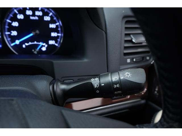 クラウンハイブリッド ロイヤルサルーン　ハイブリッド／社外エアロ／社外車高調／社外レオンハルト２０インチ／純正ヘッドライト・テールランプ／社外リアピースマフラー／パワーシート／シートヒーター／オートクルーズコントロール／バックカメラ／ＥＴＣ（27枚目）