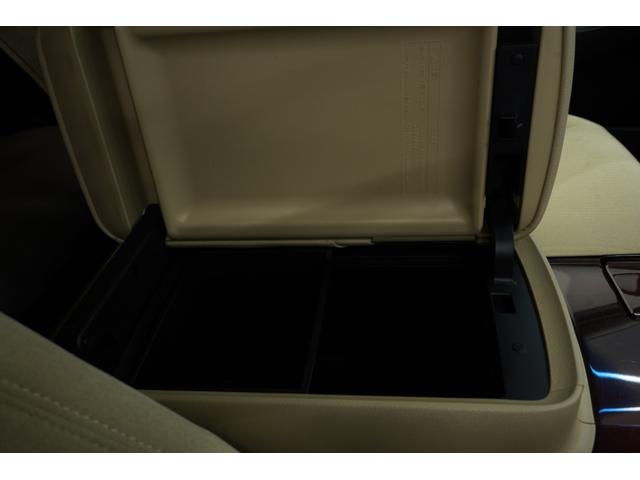 クラウンハイブリッド ロイヤルサルーン　ハイブリッド／社外エアロ／社外車高調／社外レオンハルト２０インチ／純正ヘッドライト・テールランプ／社外リアピースマフラー／パワーシート／シートヒーター／オートクルーズコントロール／バックカメラ／ＥＴＣ（43枚目）