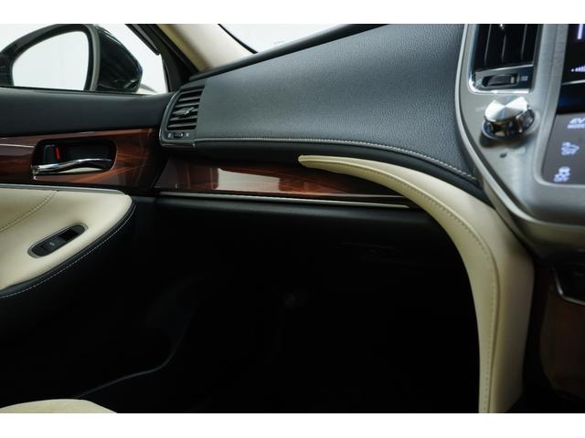 クラウンハイブリッド ロイヤルサルーン　ハイブリッド／社外エアロ／社外車高調／社外レオンハルト２０インチ／純正ヘッドライト・テールランプ／社外リアピースマフラー／パワーシート／シートヒーター／オートクルーズコントロール／バックカメラ／ＥＴＣ（44枚目）