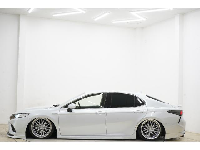 カムリ ＷＳ　ハーフレザー／社外エアサス／ＴＲＤエアロ／社外ＷＯＲＫクヴェル１９インチ／社外マフラー／社外テールランプ／トランクスポイラー／Ｂｌｕｅｔｏｏｔｈ／バックカメラ／ＥＴＣ２．０／運転席パワーシート／（15枚目）