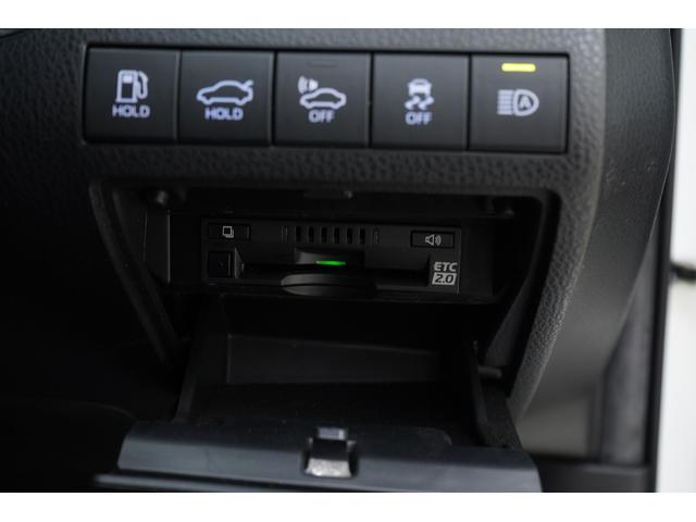 カムリ ＷＳ　ハーフレザー／社外エアサス／ＴＲＤエアロ／社外ＷＯＲＫクヴェル１９インチ／社外マフラー／社外テールランプ／トランクスポイラー／Ｂｌｕｅｔｏｏｔｈ／バックカメラ／ＥＴＣ２．０／運転席パワーシート／（29枚目）