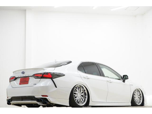 カムリ ＷＳ　ハーフレザー／社外エアサス／ＴＲＤエアロ／社外ＷＯＲＫクヴェル１９インチ／社外マフラー／社外テールランプ／トランクスポイラー／Ｂｌｕｅｔｏｏｔｈ／バックカメラ／ＥＴＣ２．０／運転席パワーシート／（51枚目）