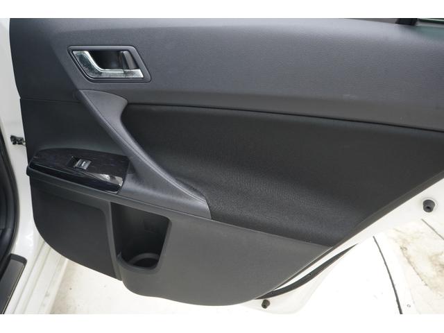 マークX 250G Sパッケージ 黒内装/フロントG’sバンパー/リア中期Sパッケージバンパー/新品TEIN車高調/新品FTX(黒)19インチ/新品タイヤ/中期ヘッドライト・テール/パドルシフト/クルーズコントロール/ETC/(72枚目)