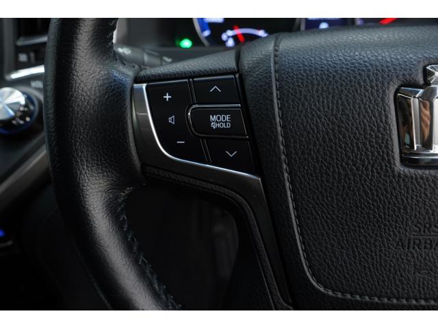 �X�e�A�����O�X�C�b�`�t���I�^�]���ł��n���h�������𗣂����ɑ���o���܂��B