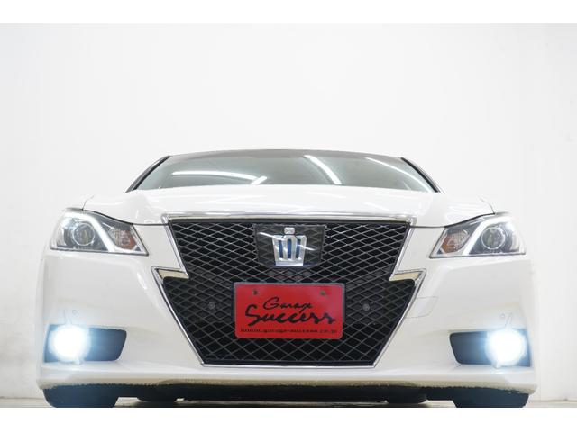 �������E�O���Ƃ��ɓ��Ђ̐��X�^�b�t�����J�ɃN���[�j���O���Ă���܂��I�i���ɂ́A���M�������Ă��q�l�̌䗈�X���҂����Ă���܂���