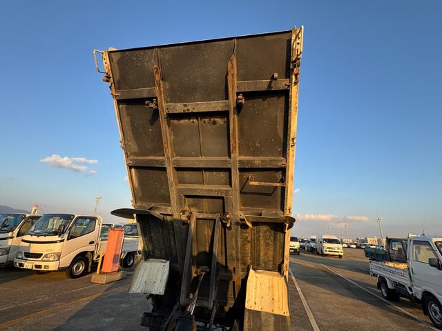 キャンター ダンプ　ＴＫＧ－ＦＢＡ３０　新明和製ダンプ　コボレーン　積載２０００ＫＧ　メッキミラーカバー　メッキコーナーカバ―　５ＭＴ　ラジオ　電動格納ミラー　フォグランプ　（Ｃ－３１）（準中型免許）（15枚目）