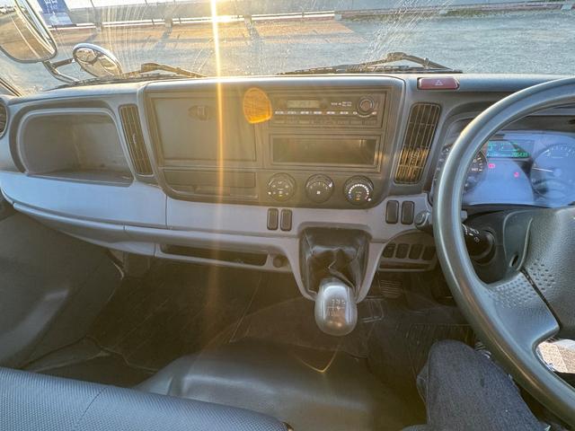 キャンター ダンプ　ＴＫＧ－ＦＢＡ３０　新明和製ダンプ　コボレーン　積載２０００ＫＧ　メッキミラーカバー　メッキコーナーカバ―　５ＭＴ　ラジオ　電動格納ミラー　フォグランプ　（Ｃ－３１）（準中型免許）（34枚目）