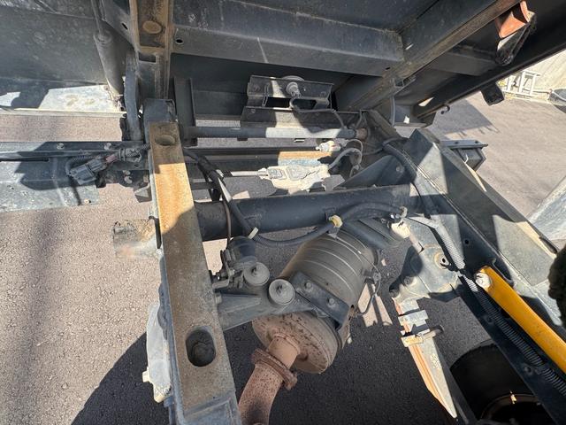 キャンター ダンプ　ＴＫＧ－ＦＢＡ３０　新明和製ダンプ　コボレーン　積載２０００ＫＧ　メッキミラーカバー　メッキコーナーカバ―　５ＭＴ　ラジオ　電動格納ミラー　フォグランプ　（Ｃ－３１）（準中型免許）（41枚目）