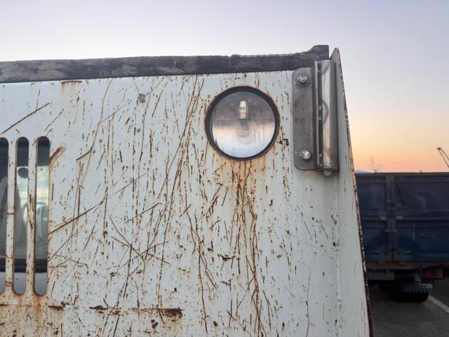 キャンター ダンプ　ＴＰＧ－ＦＢＡ６０　極東製強化ダンプ　４ナンバー　積載３トン　５ＭＴ　電動格納ミラー　メッキコーナー　メッキバンパー　メッキミラーカバー　メッキホイールキャップ　ＥＴＣ　黒内装　準中型免許（Ｃ－３２）（34枚目）