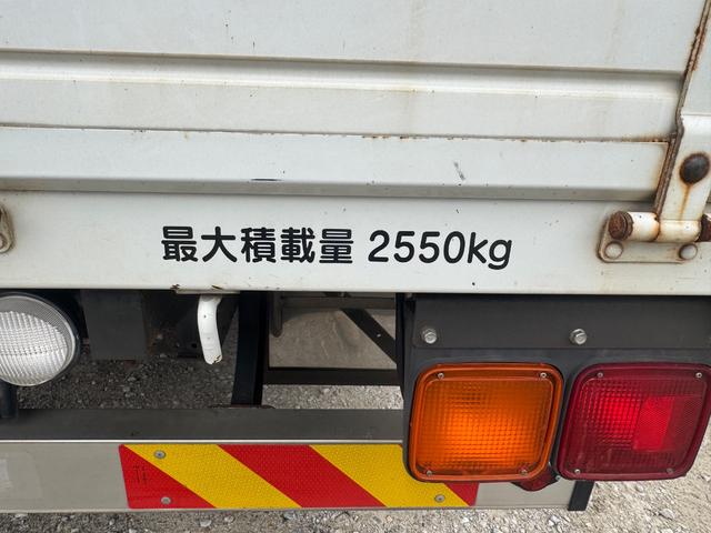 ファイター TKG-FK61F ファイター 平 古河ユニック3段 2.9t吊り 床鉄板張 ステンレス製工具箱 無線 ラジコン 6MT 積載2550kg (中型免許) (FF-6)(28枚目)