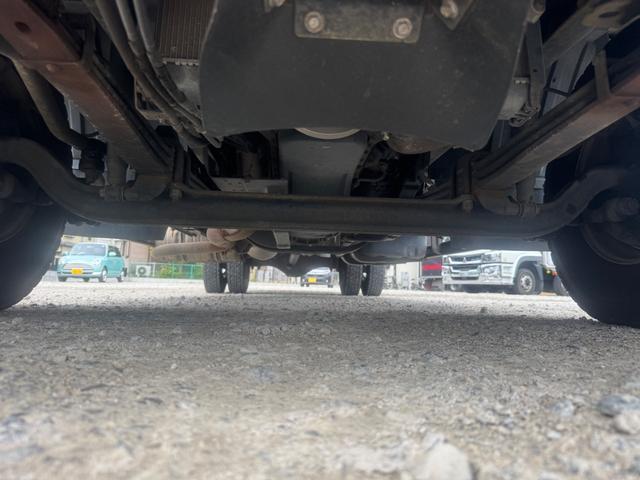 ファイター TKG-FK61F ファイター 平 古河ユニック3段 2.9t吊り 床鉄板張 ステンレス製工具箱 無線 ラジコン 6MT 積載2550kg (中型免許) (FF-6)(48枚目)