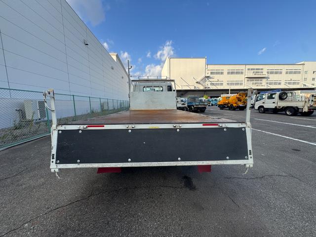 キャンター 2PG-FEB90 平 高床 増トン車 床鉄板張 シートデッキ 6AT 黒内装 ETC ドラレコ バックモニター 電動格納ミラー フォグランプ D環7対(14個)(C-30)(中型免許)(18枚目)