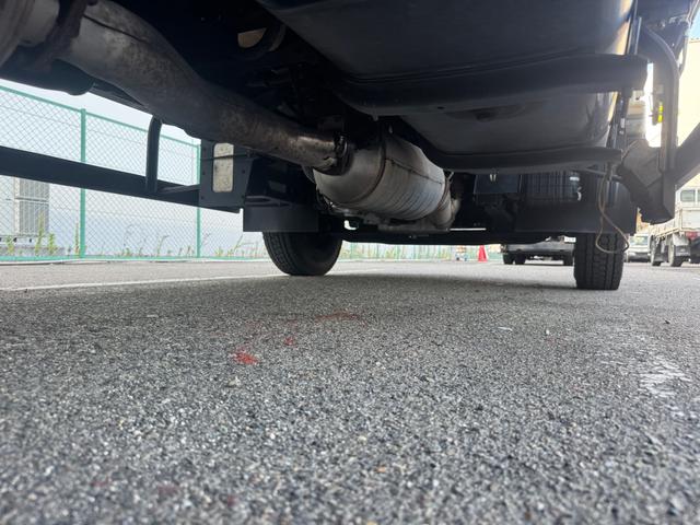 キャンター 2PG-FEB90 平 高床 増トン車 床鉄板張 シートデッキ 6AT 黒内装 ETC ドラレコ バックモニター 電動格納ミラー フォグランプ D環7対(14個)(C-30)(中型免許)(44枚目)