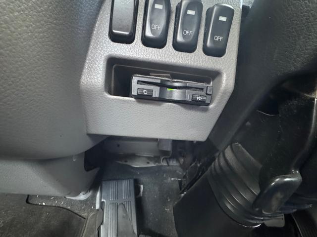 キャンター 2PG-FEB90 平 高床 増トン車 床鉄板張 シートデッキ 6AT 黒内装 ETC ドラレコ バックモニター 電動格納ミラー フォグランプ D環7対(14個)(C-30)(中型免許)(46枚目)