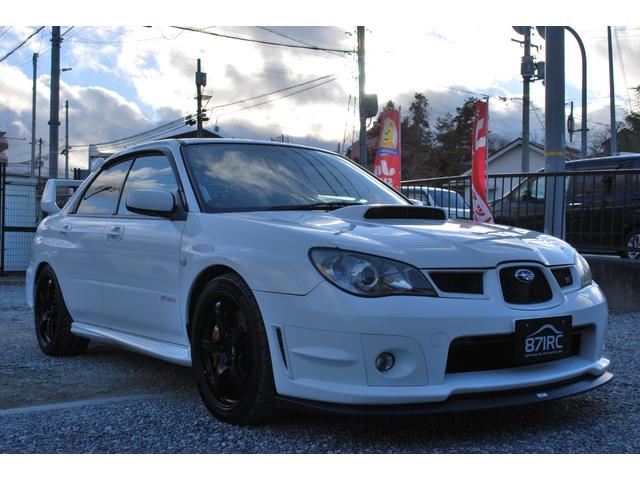 ＷＲＸ　ＳＴｉ　修復歴無　ＳＴＩリップ　ＲＡＹＳ１８ＡＷ　スポーツキャタライザー　強化クラッチ　アルミラジェータ　ブリッＴ車高調　ＳＴＩリップ　マフラー　エアクリ　　Ｄｅｆｉ追加メーター　純ブレンボ　ＨＩＤ　ＤＣＣＤ(9枚目)