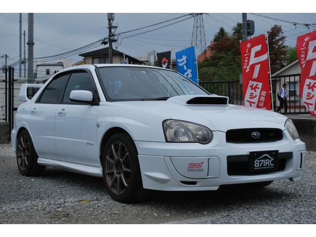 インプレッサ ＷＲＸ　ＳＴｉ　Ｔベル交換ステッカー有り　ＴＥＩＮ車高調　柿本改マフラー　ウェッズ１７アルミ　ＳＴＩゲノム追加メーター　ＨＫＳＥＶＣ　ストラーダＨＤＤナビＴＶ　キーレス　純正ブレンボ　ＳＴＩスポーツシート　ＤＣＣＤ（10枚目）