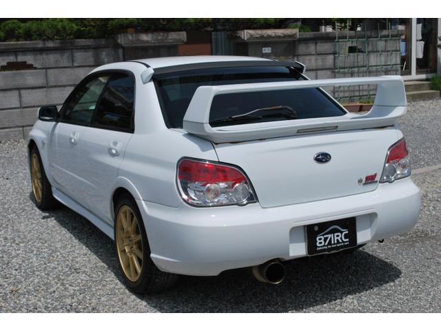 ＷＲＸ　ＳＴｉ　修復歴無　アプライドＧ　フジツボマフラー　Ｄｅｆｉ追加メーター　Ｔベル交換ステッカー有り　キセノン　ＤＣＣＤ　ＳＴＩスポーツシート　純正ブレンボ　キーレス　Ｒスポイラー　純正１７アルミ(13枚目)