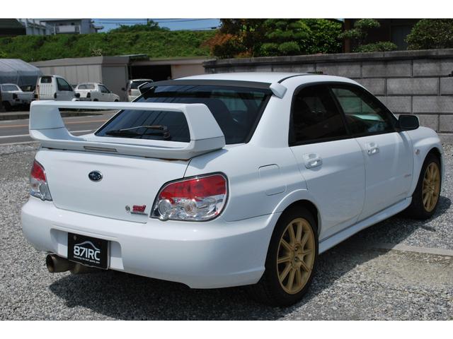 ＷＲＸ　ＳＴｉ　修復歴無　アプライドＧ　フジツボマフラー　Ｄｅｆｉ追加メーター　Ｔベル交換ステッカー有り　キセノン　ＤＣＣＤ　ＳＴＩスポーツシート　純正ブレンボ　キーレス　Ｒスポイラー　純正１７アルミ(15枚目)