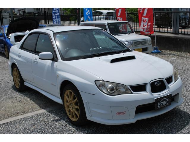 ＷＲＸ　ＳＴｉ　修復歴無　アプライドＧ　フジツボマフラー　Ｄｅｆｉ追加メーター　Ｔベル交換ステッカー有り　キセノン　ＤＣＣＤ　ＳＴＩスポーツシート　純正ブレンボ　キーレス　Ｒスポイラー　純正１７アルミ(17枚目)