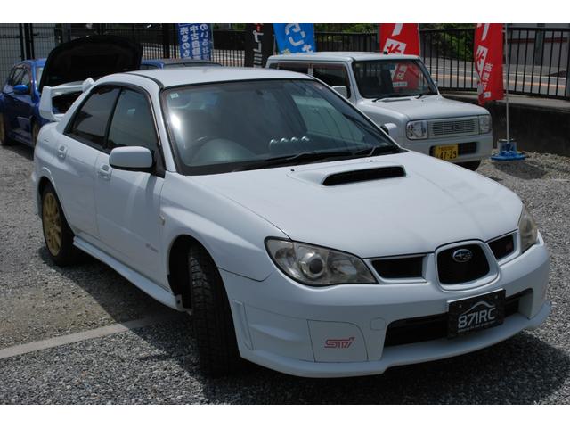 ＷＲＸ　ＳＴｉ　修復歴無　アプライドＧ　フジツボマフラー　Ｄｅｆｉ追加メーター　Ｔベル交換ステッカー有り　キセノン　ＤＣＣＤ　ＳＴＩスポーツシート　純正ブレンボ　キーレス　Ｒスポイラー　純正１７アルミ(21枚目)