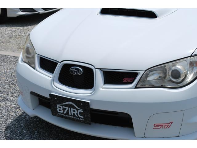 ＷＲＸ　ＳＴｉ　修復歴無　アプライドＧ　フジツボマフラー　Ｄｅｆｉ追加メーター　Ｔベル交換ステッカー有り　キセノン　ＤＣＣＤ　ＳＴＩスポーツシート　純正ブレンボ　キーレス　Ｒスポイラー　純正１７アルミ(24枚目)