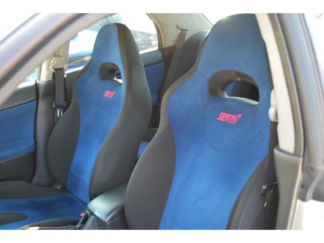 インプレッサ ＷＲＸ　ＳＴｉ　修復歴無　タイミングベルト９２１４２ｋｍ交換ステッカー　ＨＫＳ車高調　エアクリ　ＷＯＲＫ１８アルミ　外マフラー　純正エアロ　Ｒスポイラー　大型Ｒスポイラー　クリフォード　純正ブレンボ　キセノン　ナビ（33枚目）