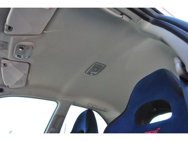 インプレッサ ＷＲＸ　ＳＴｉ　修復歴無　タイミングベルト９２１４２ｋｍ交換ステッカー　ＨＫＳ車高調　エアクリ　ＷＯＲＫ１８アルミ　外マフラー　純正エアロ　Ｒスポイラー　大型Ｒスポイラー　クリフォード　純正ブレンボ　キセノン　ナビ（36枚目）