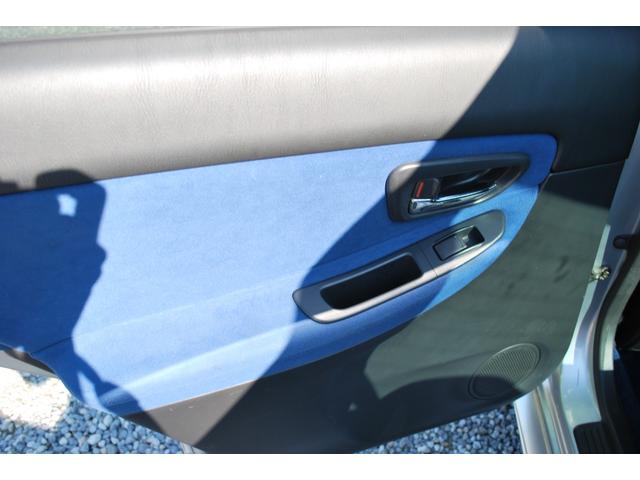 インプレッサ ＷＲＸ　ＳＴｉ　修復歴無　タイミングベルト９２１４２ｋｍ交換ステッカー　ＨＫＳ車高調　エアクリ　ＷＯＲＫ１８アルミ　外マフラー　純正エアロ　Ｒスポイラー　大型Ｒスポイラー　クリフォード　純正ブレンボ　キセノン　ナビ（40枚目）