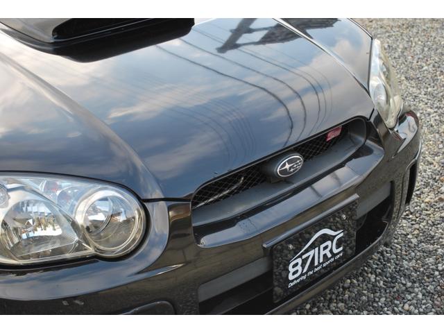 フロント廻りも目立つ大きな傷もありません！