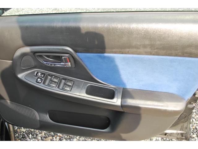 ドア内張もキレイです！