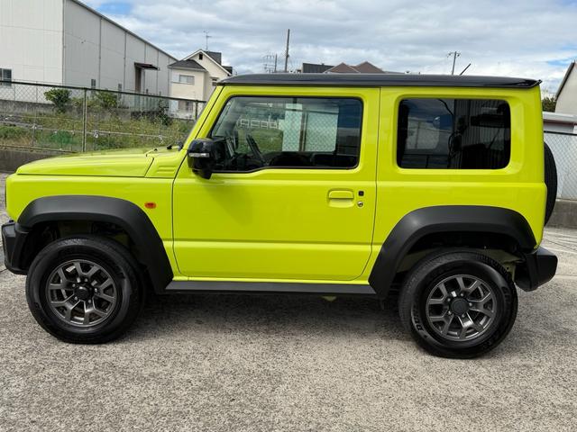 ジムニーシエラ ＪＣ　４ＷＤ　ワンオ―ナー　前後カメラ　クルーズコントロール　フルセグＴＶ　ＬＥＤヘッドライト　シートヒーター　車線逸脱防止　衝突被害軽減ブレーＢｌｕｅｔｏｏｔｈＥＴＣ　ヒルディセントコントロール　ドラレコ（5枚目）