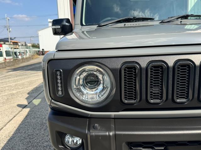 ジムニー ＸＣ　ワンオーナー　カスタム使用（キャリア・１６インチブロックタイヤ）　デュアルセンサーブレーキサポート　ドラレコ　シートヒーター　レーンキープアシスト　Ｐスタート　後席シートベルトリマインダー　背面タイヤ（11枚目）