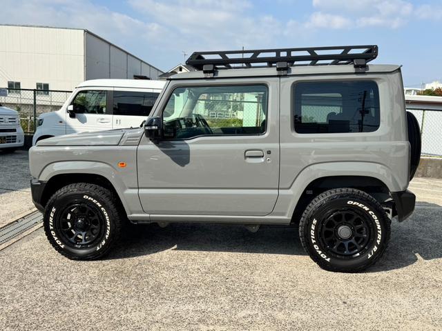 ジムニー ＸＣ　ワンオーナー　カスタム使用（キャリア・１６インチブロックタイヤ）　デュアルセンサーブレーキサポート　ドラレコ　シートヒーター　レーンキープアシスト　Ｐスタート　後席シートベルトリマインダー　背面タイヤ（15枚目）