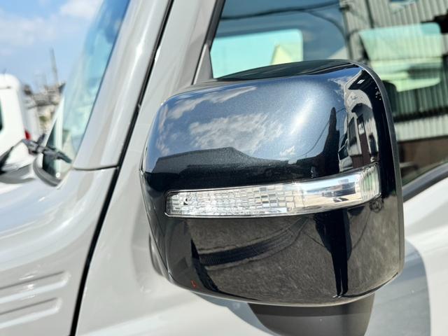 ジムニー ＸＣ　ワンオーナー　カスタム使用（キャリア・１６インチブロックタイヤ）　デュアルセンサーブレーキサポート　ドラレコ　シートヒーター　レーンキープアシスト　Ｐスタート　後席シートベルトリマインダー　背面タイヤ（32枚目）