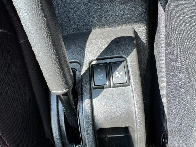 ジムニー ＸＣ　ワンオーナー　カスタム使用（キャリア・１６インチブロックタイヤ）　デュアルセンサーブレーキサポート　ドラレコ　シートヒーター　レーンキープアシスト　Ｐスタート　後席シートベルトリマインダー　背面タイヤ（56枚目）